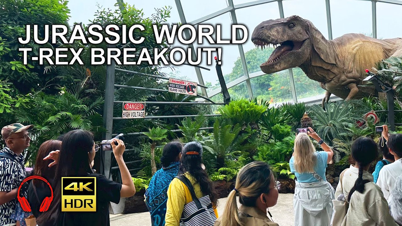 Jurassic World  🦖🦕   T-Rex Breakout at Gardens by the Bay!
