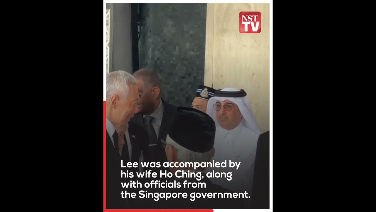 Ex Singapore PM Lee Hsien Loong pays respects to Pak Lah