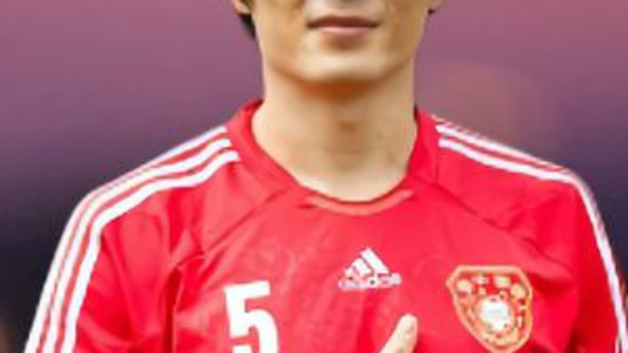 01年国足正面西亚群狼围剿，米卢后发制人扭转局面，那时球员拼到最后 #李玮峰 #中国足球