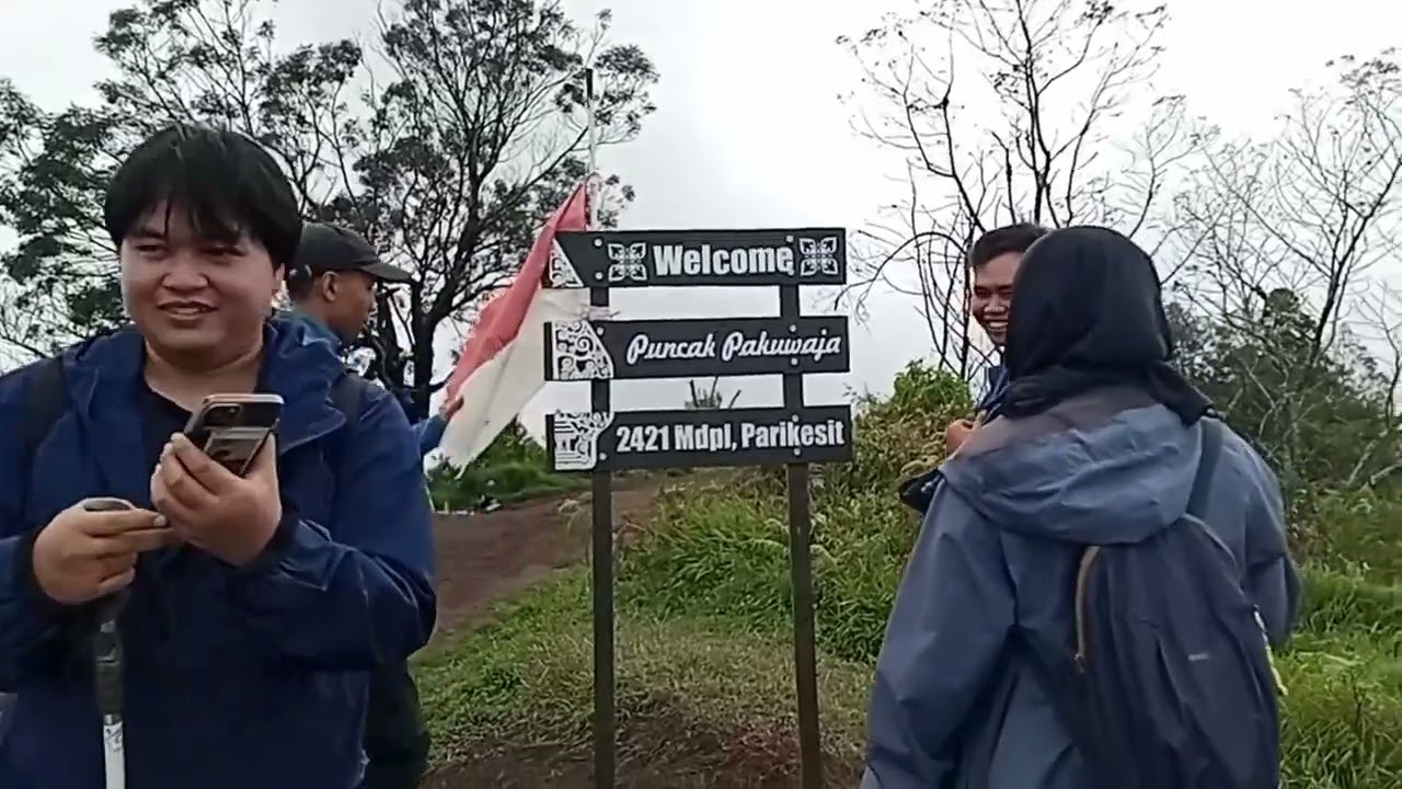 Gunung Pakuwojo, Dieng 