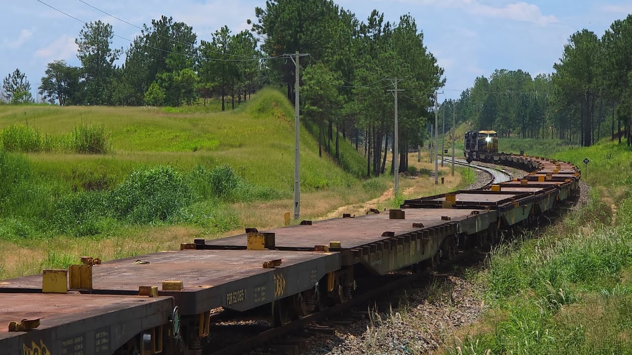 MRS - Dupla de AC44i #7301-9 e #3435-8 Carga Geral (KPC41) em Itapeti - SP.