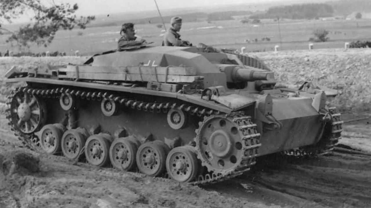 Страшнее тигра и дешевле танка | история StuG III