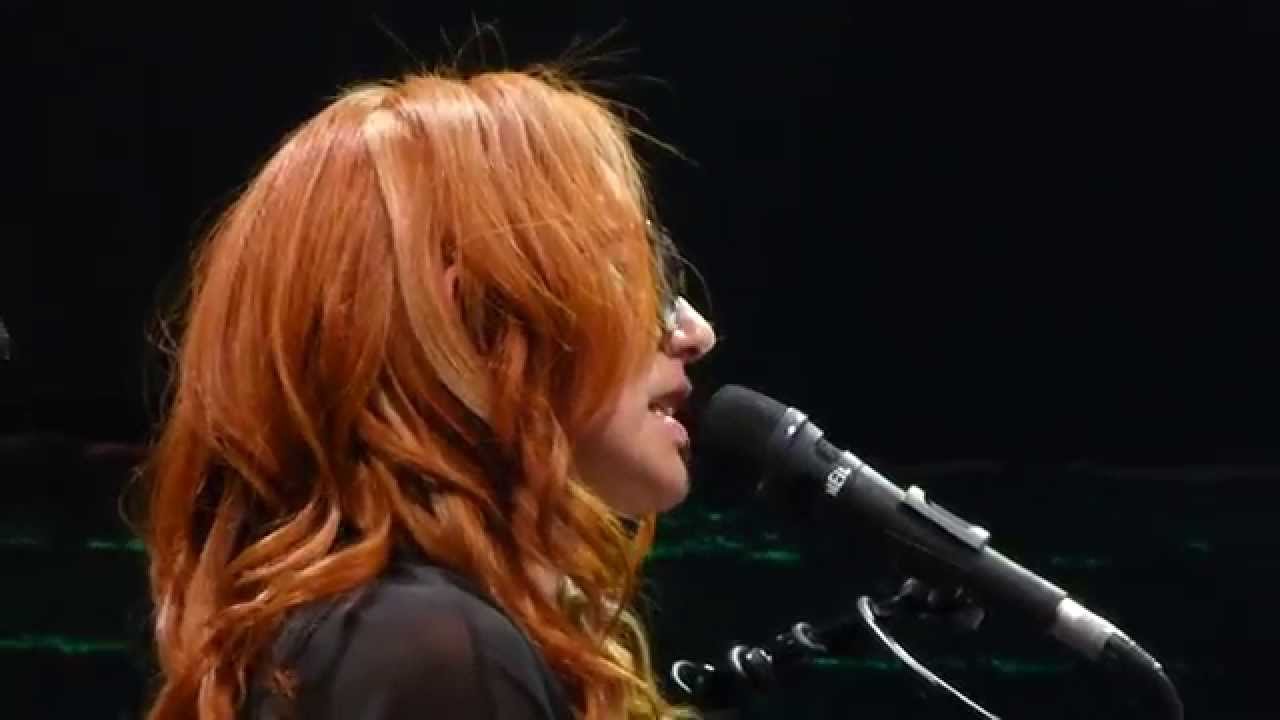 Tori Amos: CREEP by Radiohead (!) 2014-08-13 The Beacon Theatre NYC 1080HD!