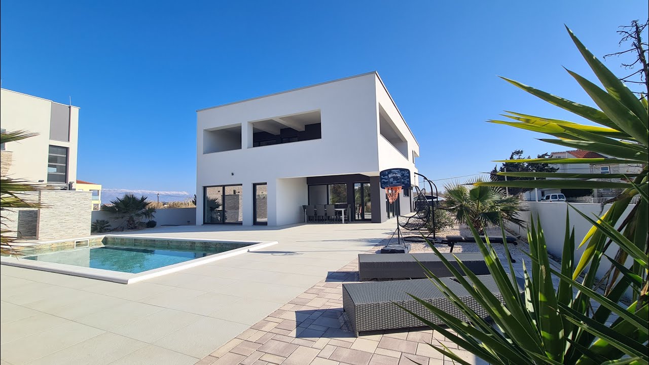 H574 Luxusvilla mit Pool, 150 m vom Meer entfernt, Meerblick, Privlaka