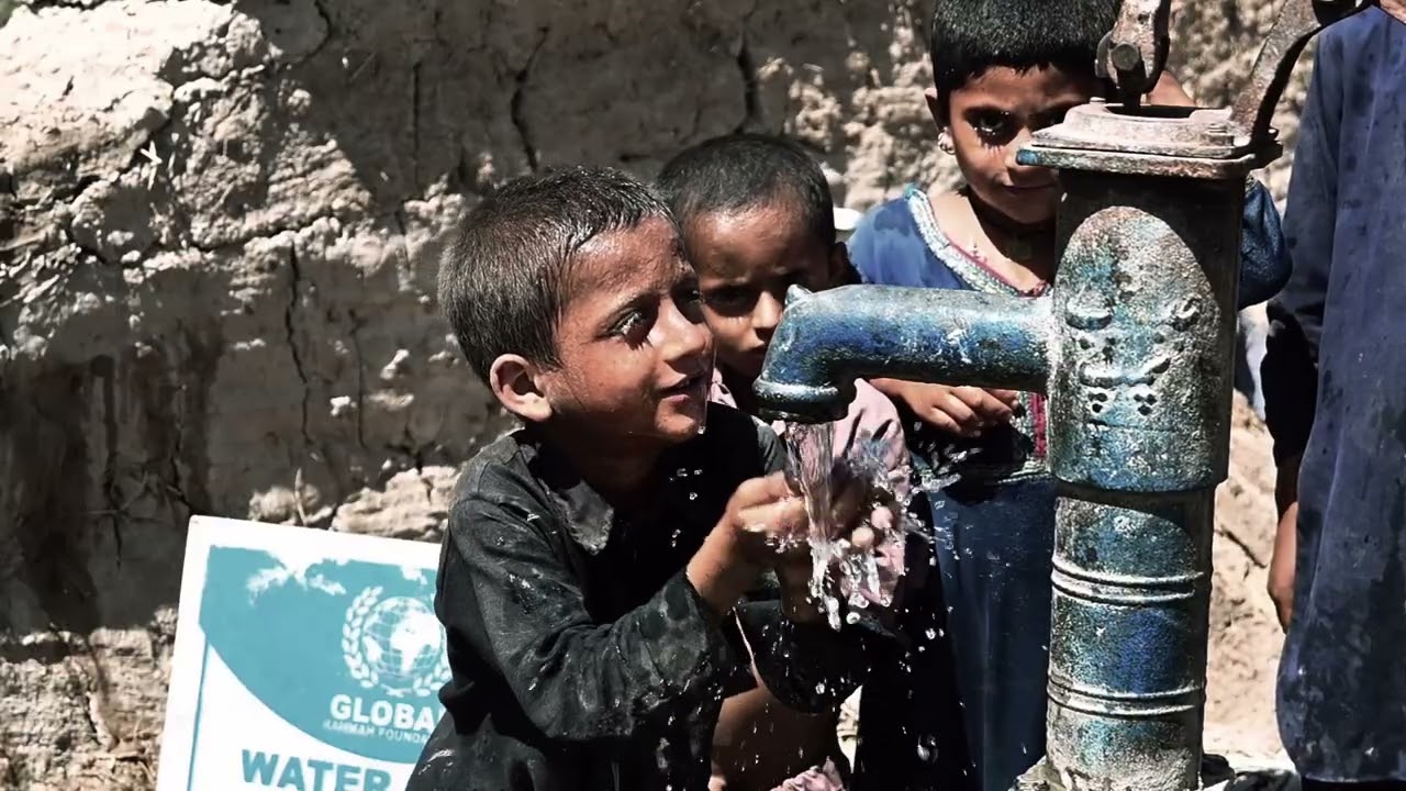 Clean Water for Pakistan &ndash; Charity Project Changing Lives | Donate Now to Build a Water Well