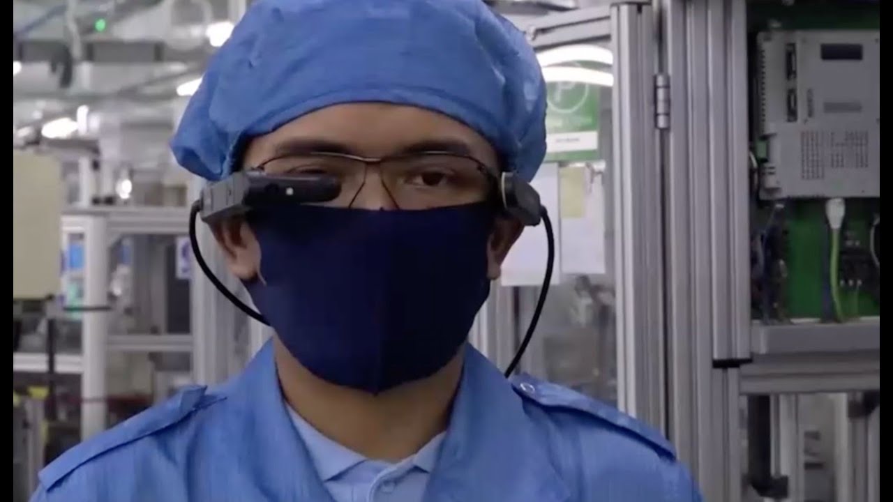 Smart Glasses Remote Assistance at Schneider Electric Batam Factory