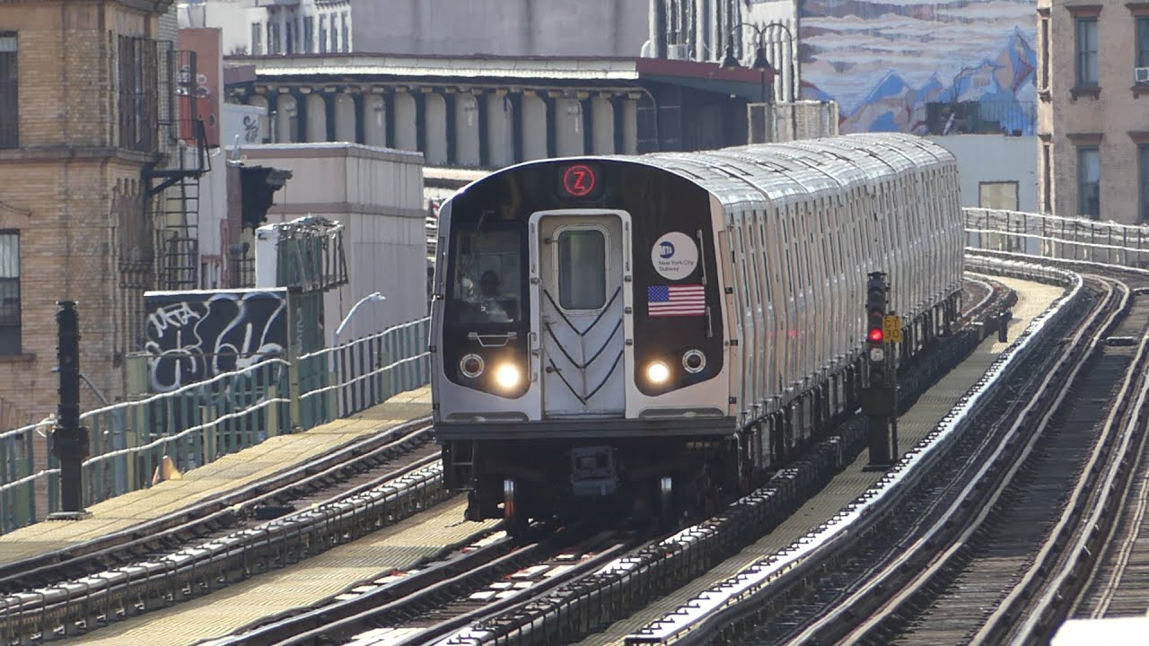 BMT Jamaica Line: R143 J & Z Trains & R160A-1 J & M Trains at Lorimer St-Bway (PM Rush Hour)