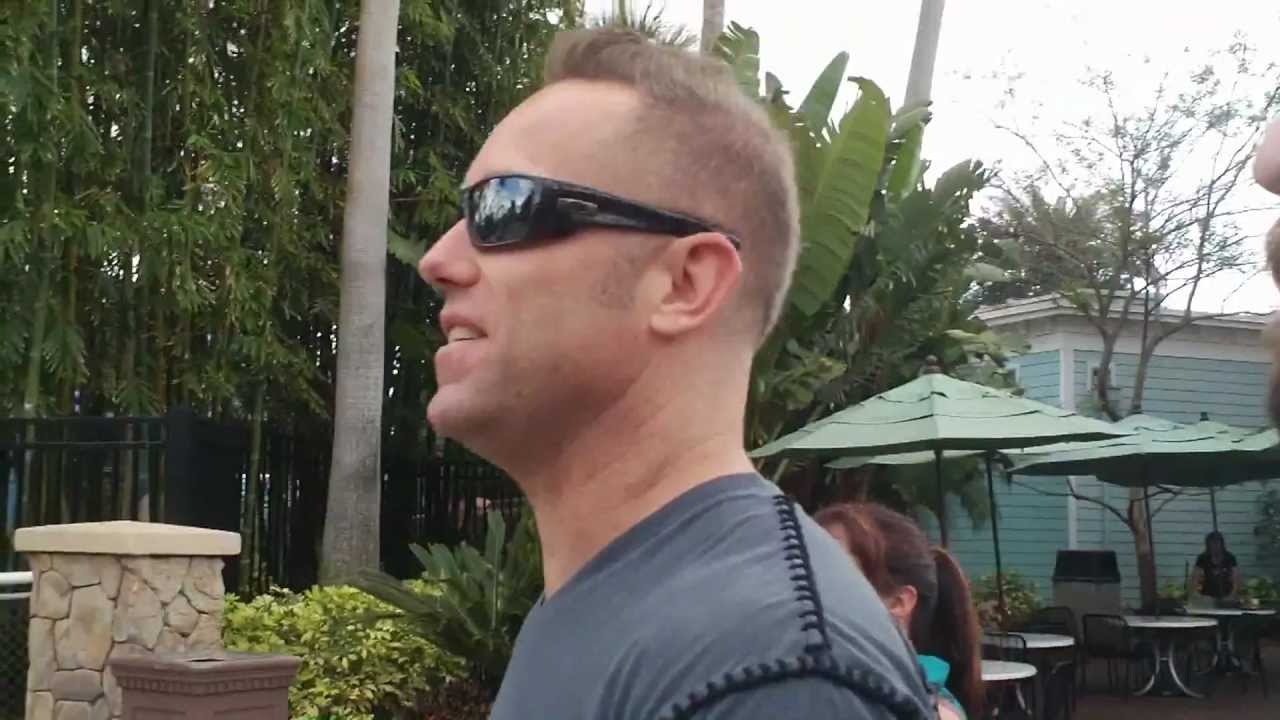 BajheeraIRL - Swifty Visit Video #11 - Epic Seaworld Adventure w/ Swifty, Hotted, Jenny, & Julie! :D