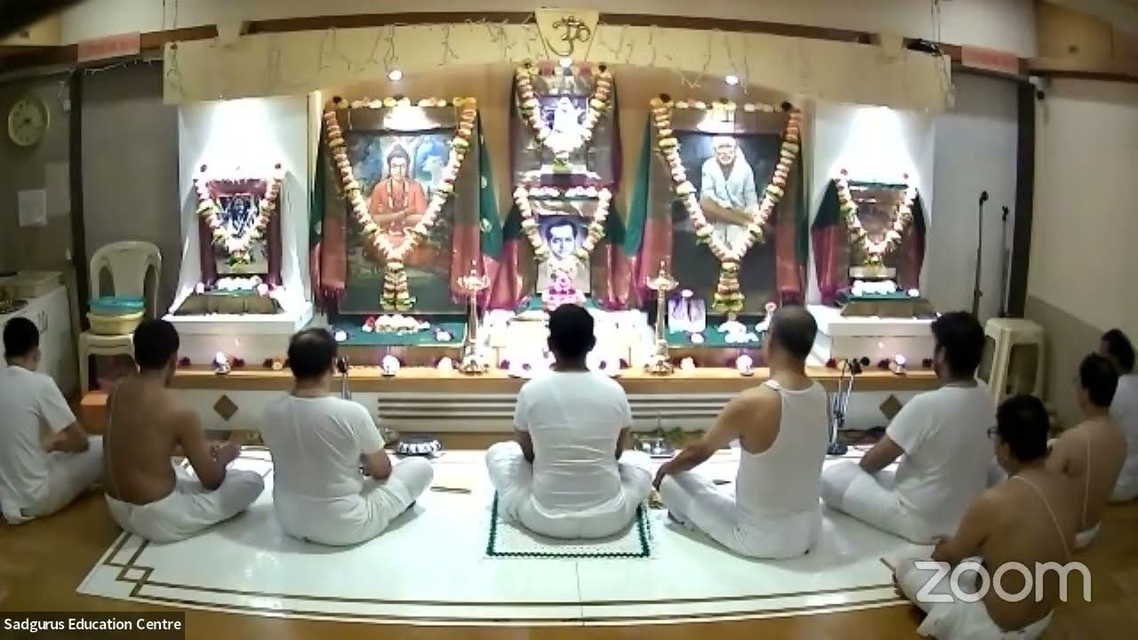 Aarti Sadhana 17.07.22 Sun AM at DadarKaryaKendra : Gururaiya Dhanya Re