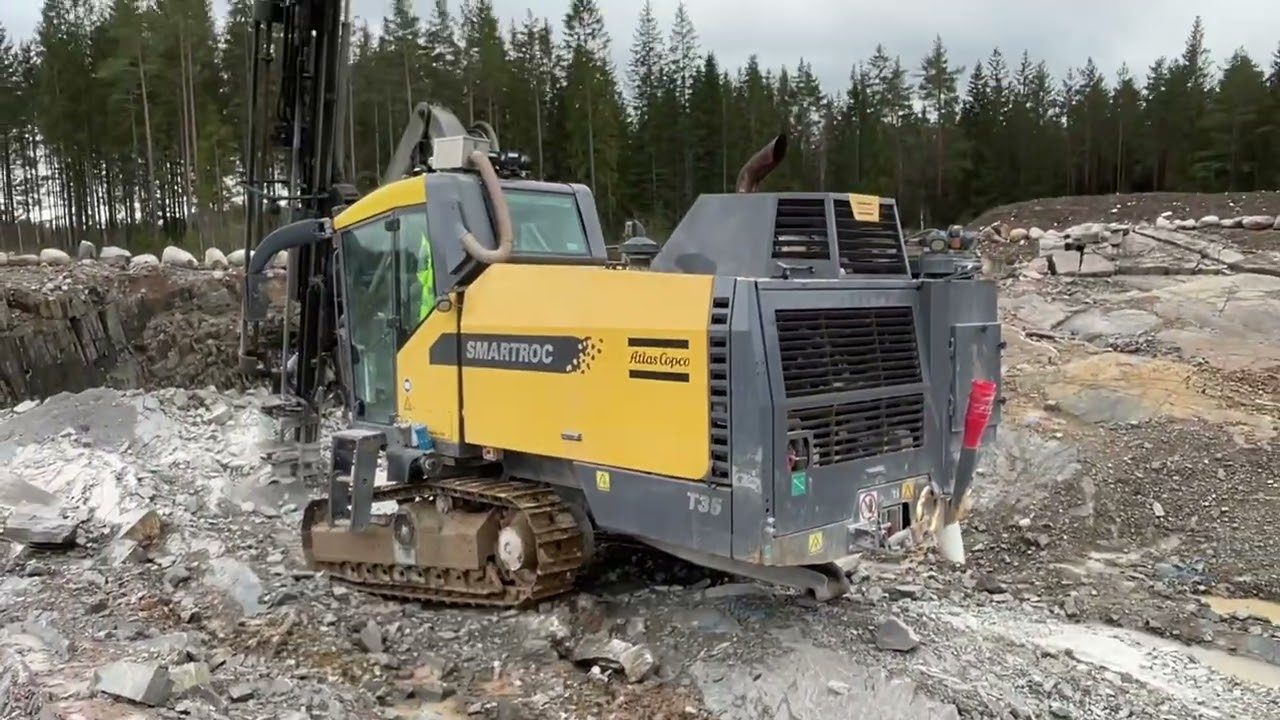 Köp Borrigg Atlas Copco Smartroc T35-11 på Klaravik