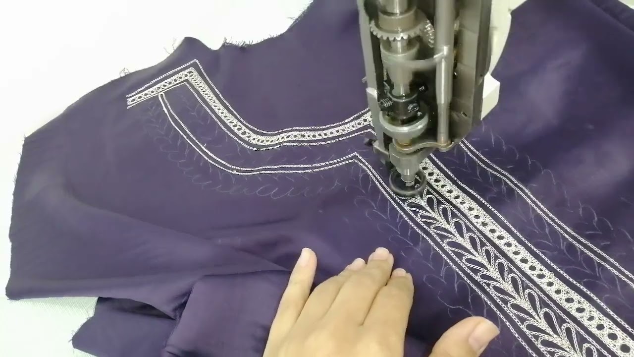 Sewing clothes😎