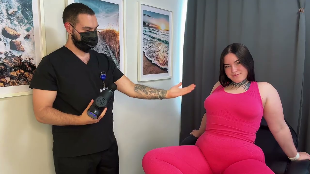 Professional Vibration Massage of Thighs and Glutes | Dr. Mike