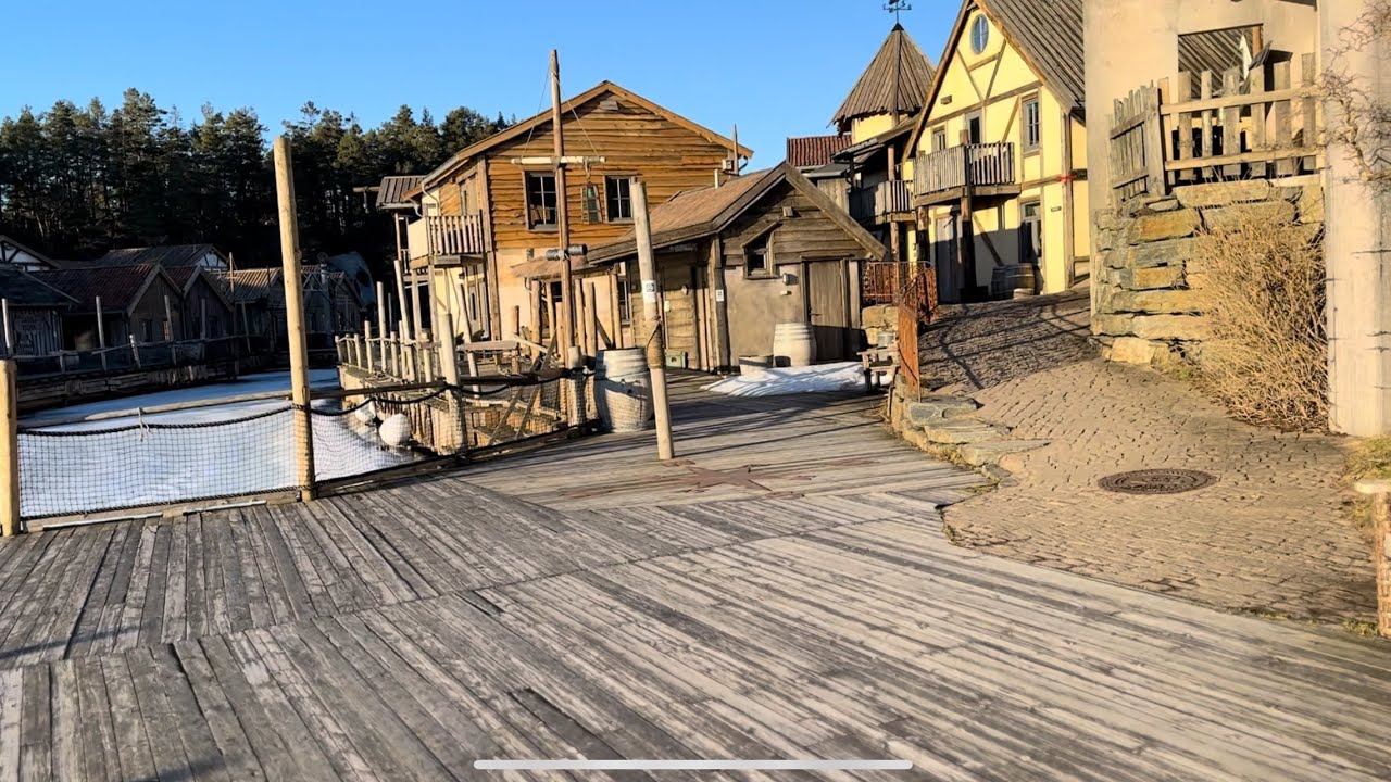 En vinter ettermiddag i abra havn (2024)