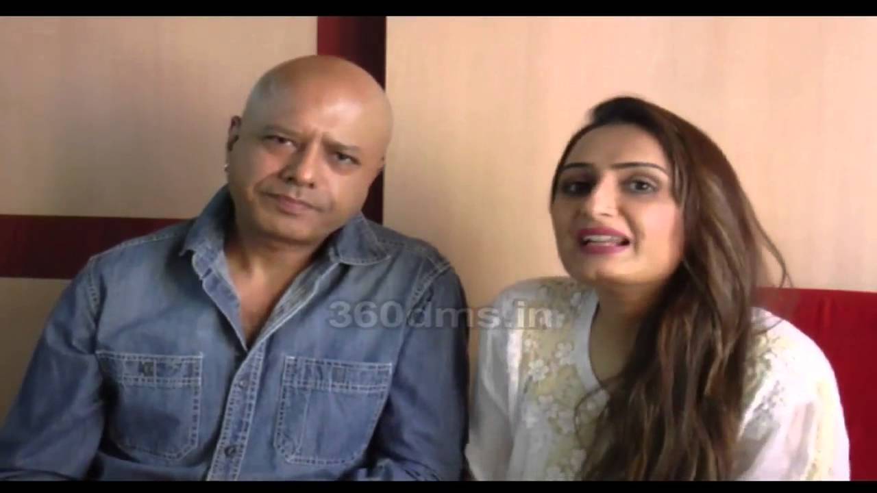 Power Couple Winners Naved Jaffery And Sayeeda Wishing Happy And Safe Holi To All