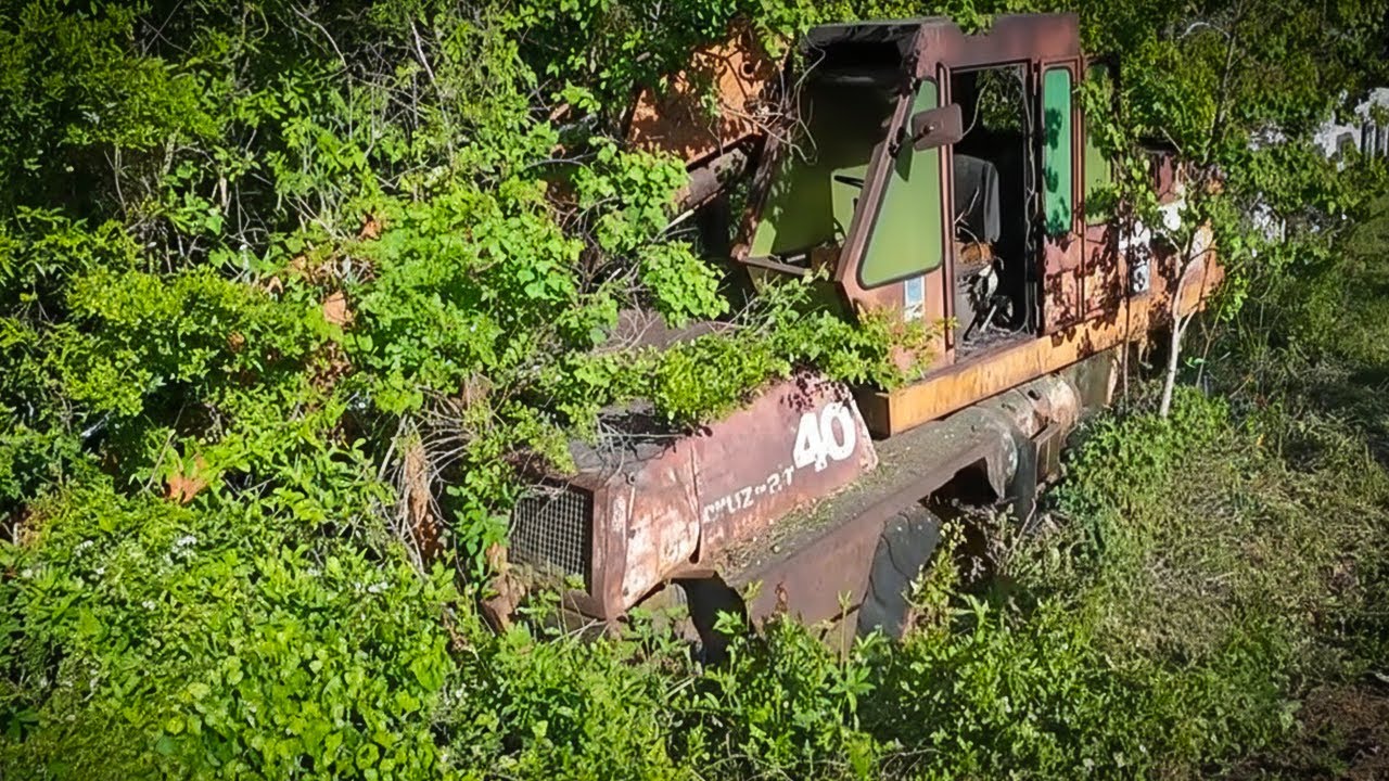 Will it start? We found an EXCAVATOR ABANDONED 26 years ago!