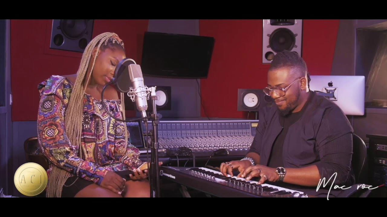 Coldplay - Sky Full Of Stars (Cover) - Mac Roc Sessions ft Evelle