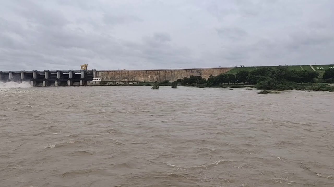 Narayanpur Dam All Gates Open