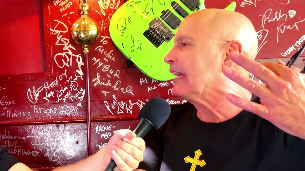 Clive Farrington at the OC Rewind Fest 2025