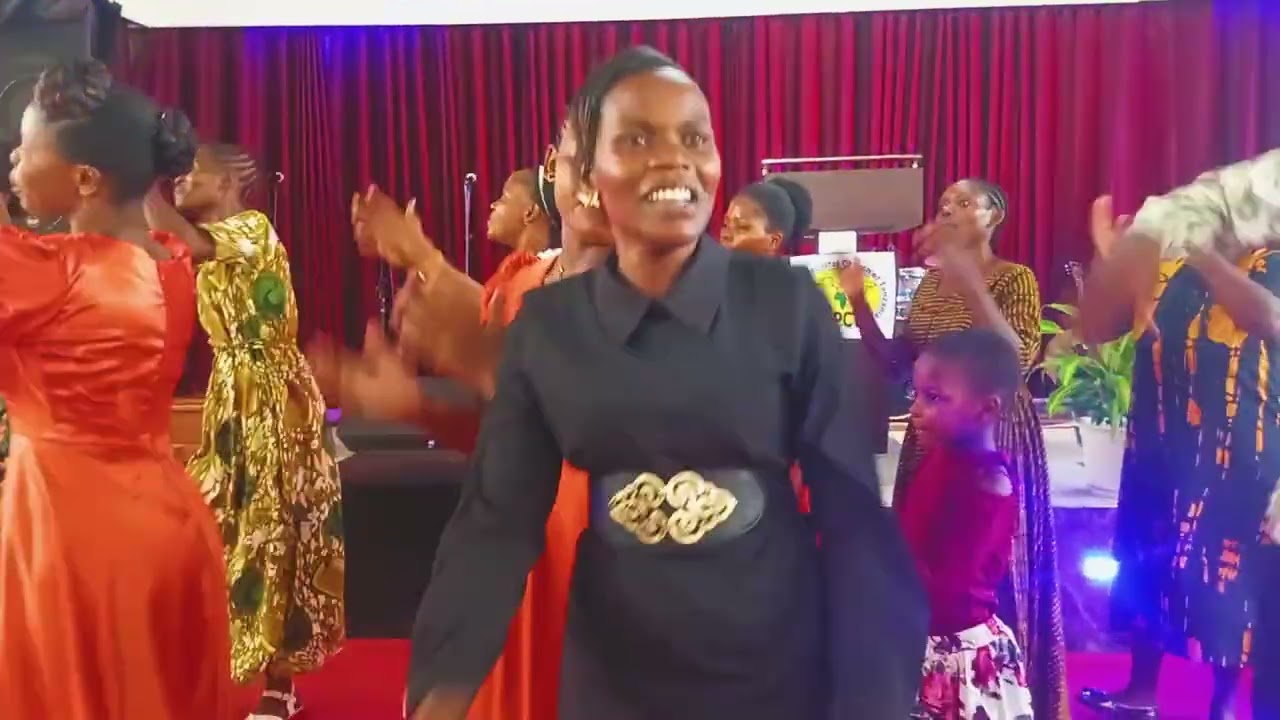 IBADA YA JUMAPILI YA TAREHE 22-FEB-2026.DEVINE SINGERS WAKIHUDUMU.