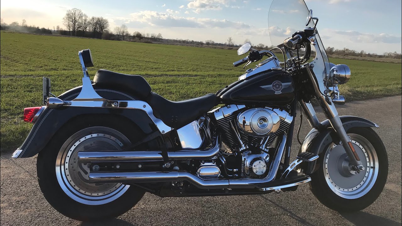 Harley-Davidson FLSTF Fat Boy Softail Twin Cam 88cui walk around sound Exhaust vance&hines