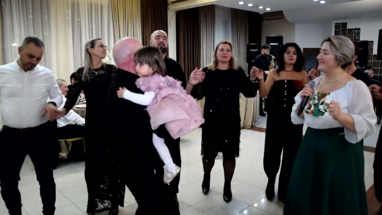🎷🎤🎹Momente autentice,oameni care danseaza din suflet si atmosfera unei petreceri reusite!