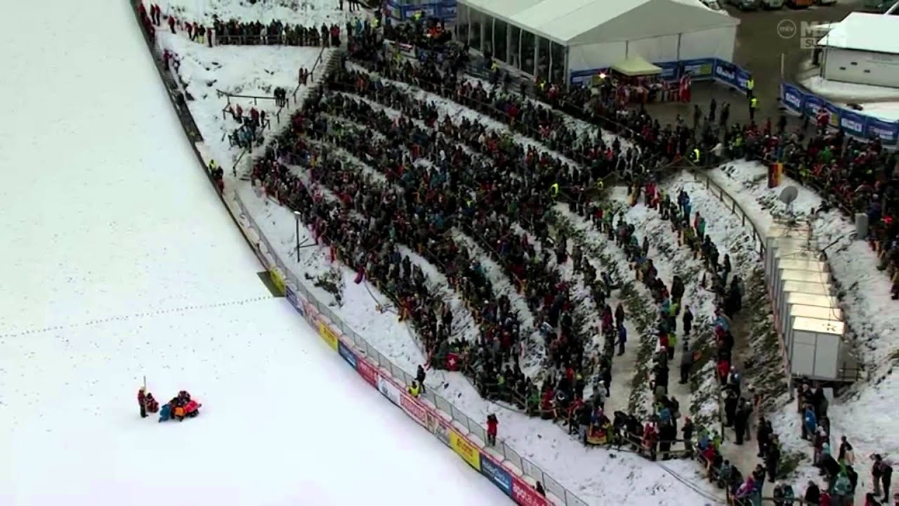 Thomas Morgenstern 141m fall Titisee-Neustadt HS142