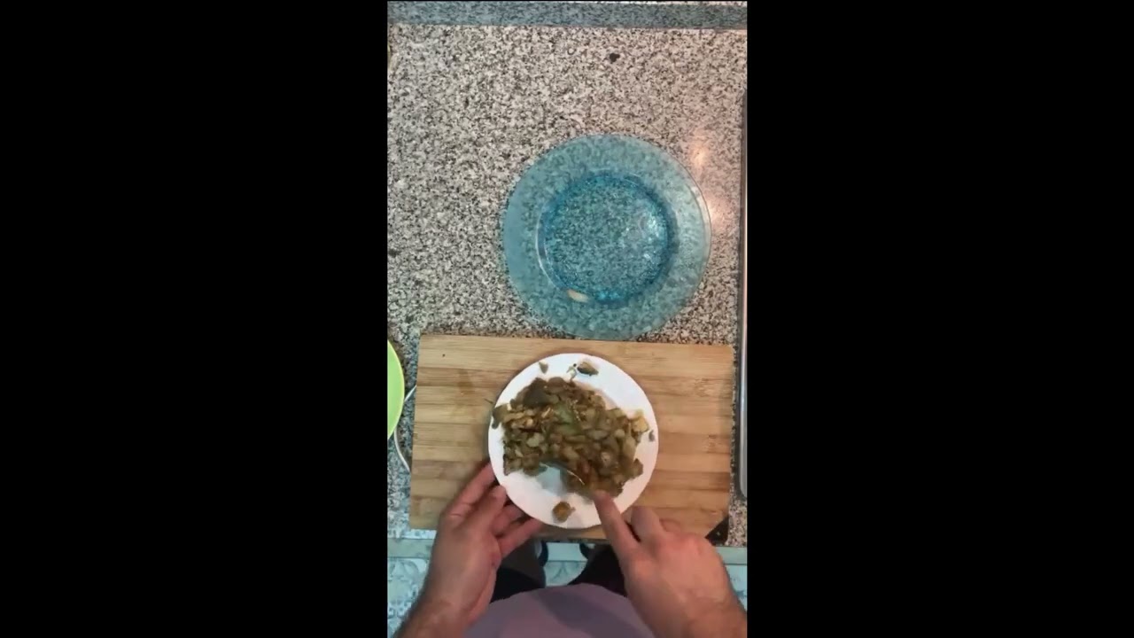 Alberginies farcides amb tonyina