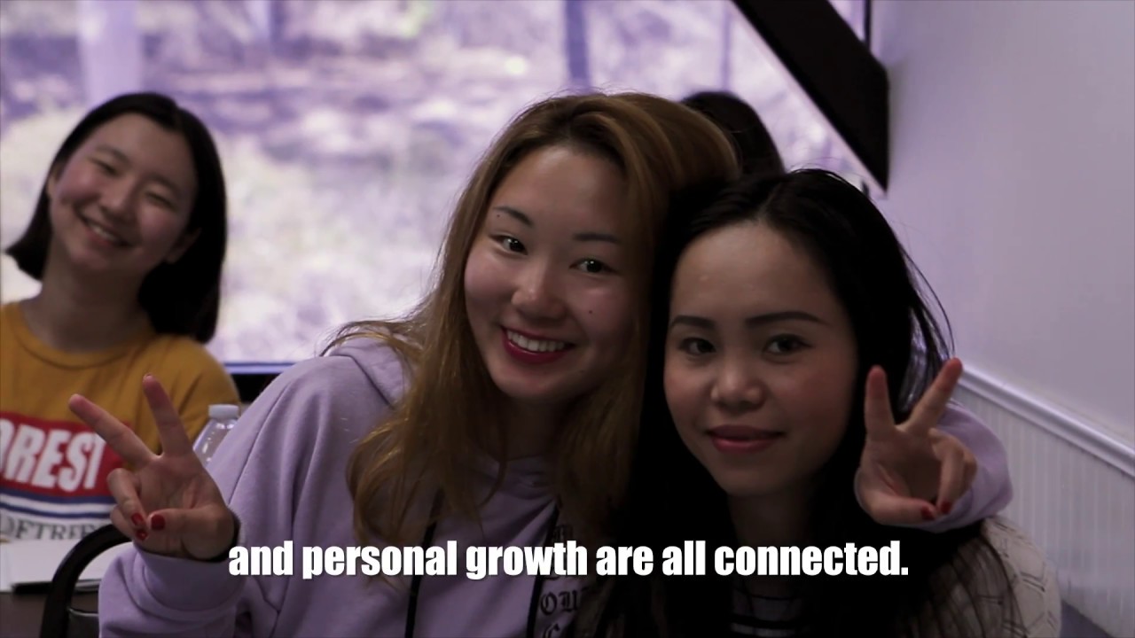 Come and discover California. Come and discover Connect English.