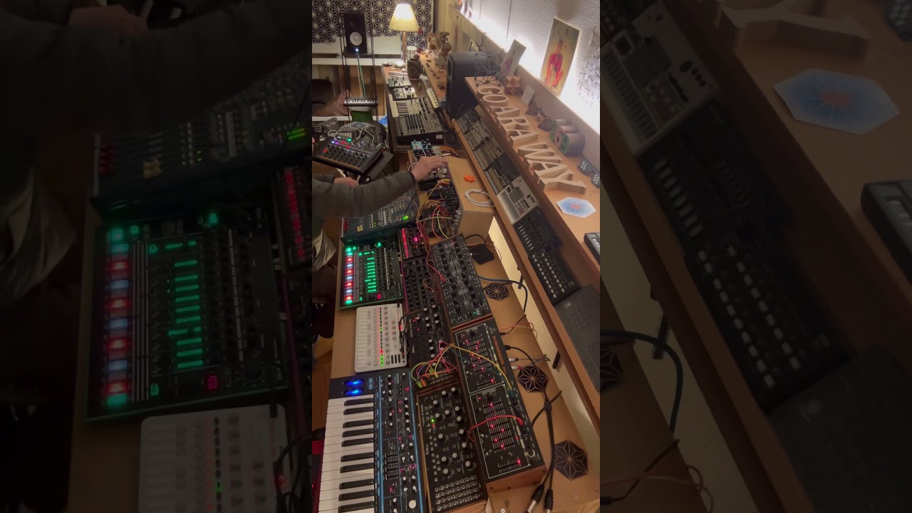 20260130-2 129 #analogsynth #electronicmusic #helpmemakethismakesense #synth #amnewbutnottheleast