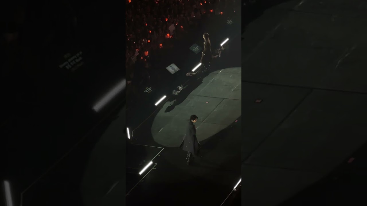 The Momentum - Orange Seoul