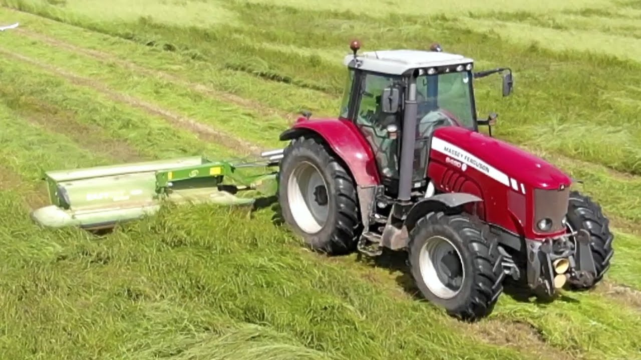 Massey Ferguson 6490 & Krone Easycut 320cv Cutting Grass