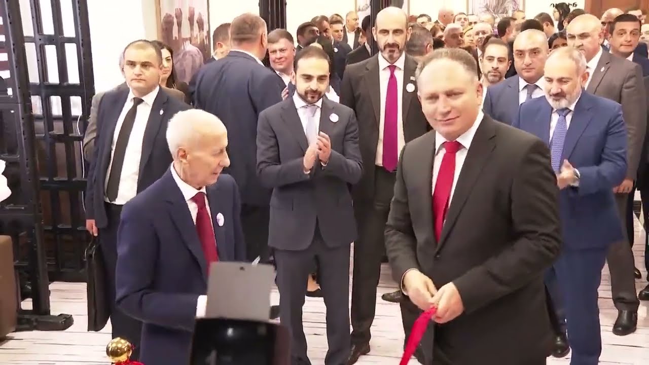 Վարչապետ Ն. Փաշինյանն այսօր այցելել է ՀՀ ԱՆ Վ.Ա. Ֆանարջյանի անվան Ուռուցքաբանության ազգային կենտրոն