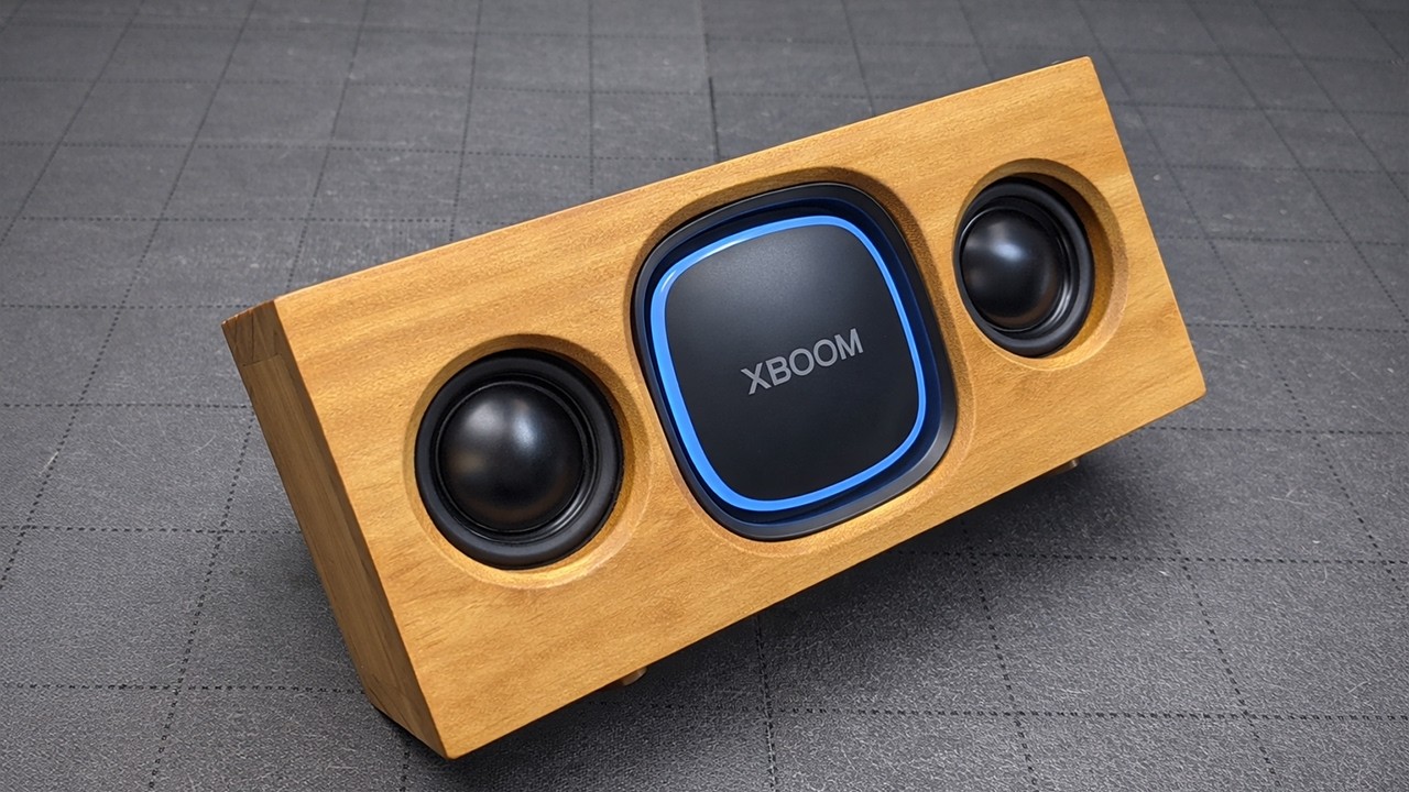 This Wooden Speaker Was Made Entirely by Hand