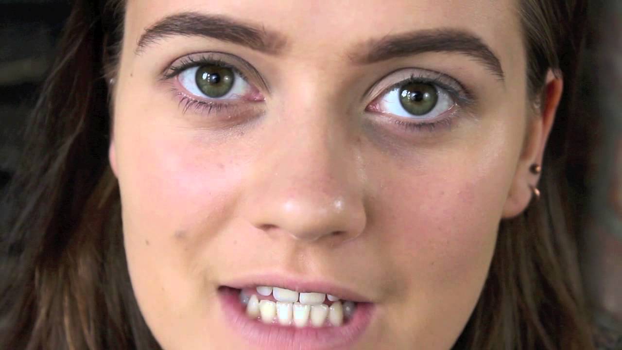 Affordable Angelina Jolie 'The Tourist' makeup tutorial | EmmasRectangle