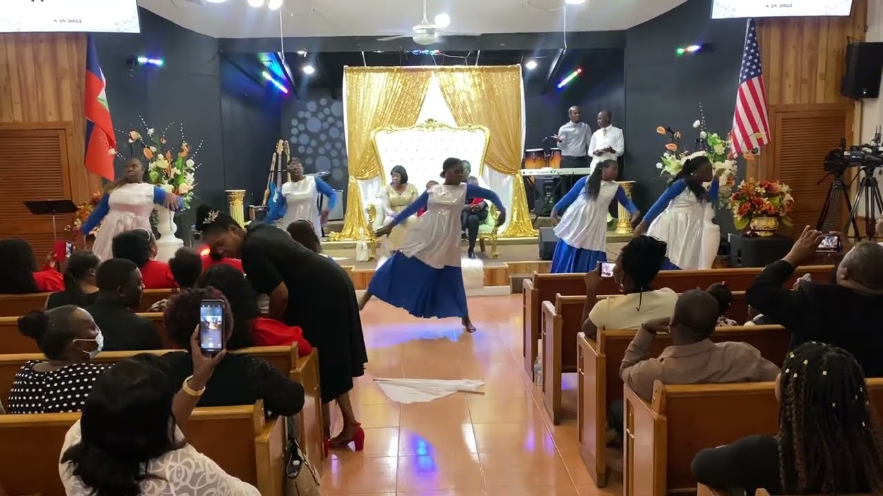 Let Praises Rise by Maranda Curtis - Heavenly Praisers