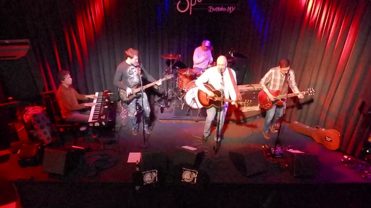 TCH Ten Cent Howl Performing Their New Song 