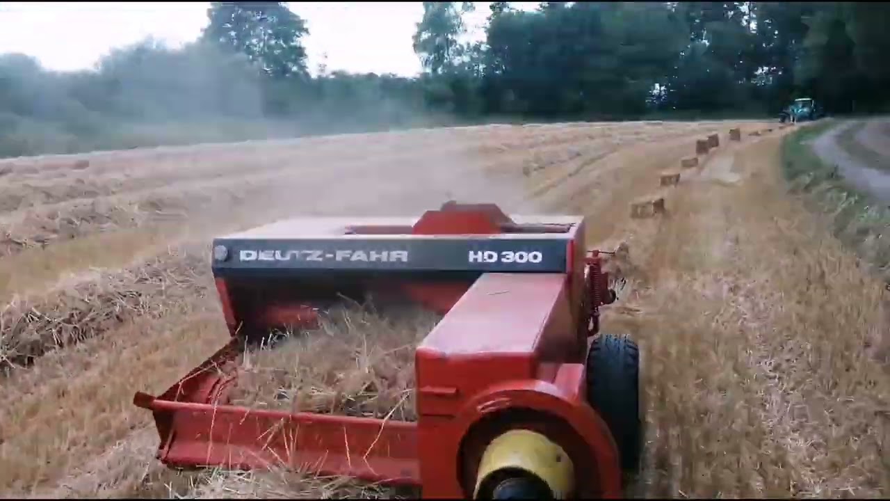 Deutz Fahr HD300 | Deutz Fahr D5207 #stroh #deutz_fahr