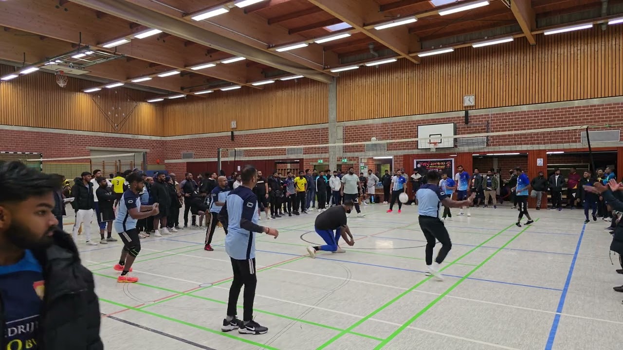 Uk Sellakili Amaan vs Zurich Swiss (CH) - Tamil Volleyball - 5 a side