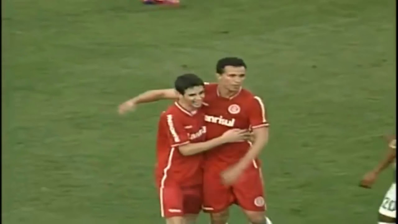 TODOS OS 100 GOLS DE LEANDRO DAMIÃO PELO INTER