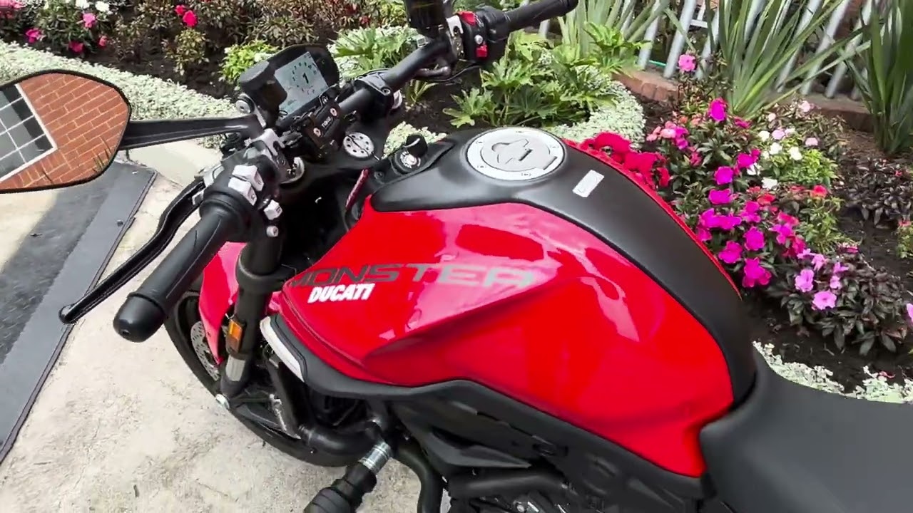 Ducati Monster 937cc 2025