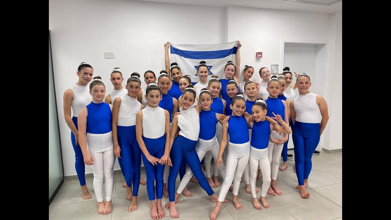 מופע יום העצמאות נבחרת אקרוקידס להתעמלות ואקרובטיקה