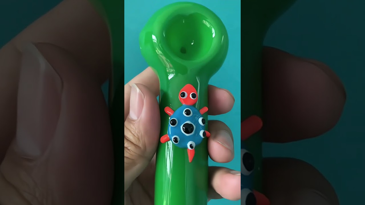 Glow in the Dark Turtle Spoon Pipe