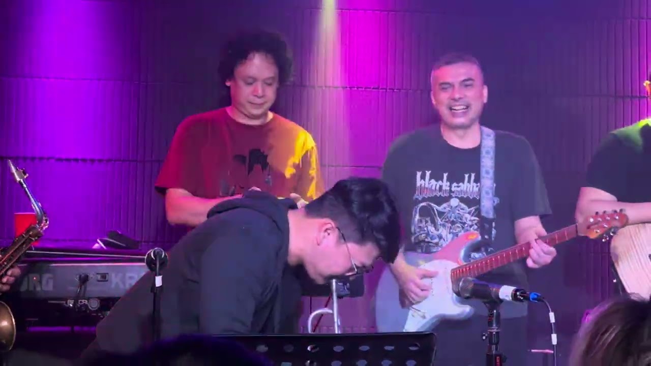 [06.19.25] Buwan - juan karlos at The 70s Bistro
