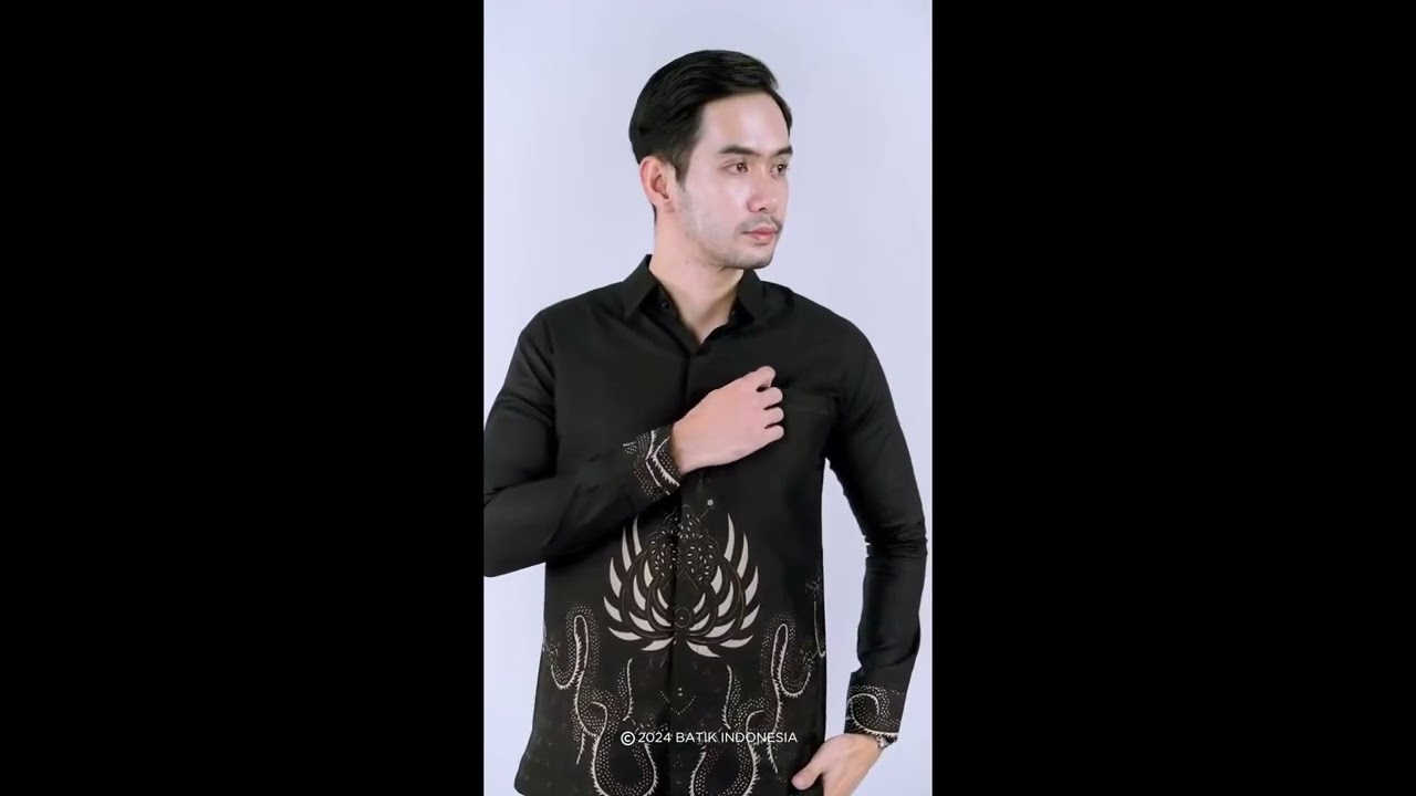 Indonesian Batik Ramawijaya Motif Slimfit Shirt - Stylish Heritage for Modern Men
