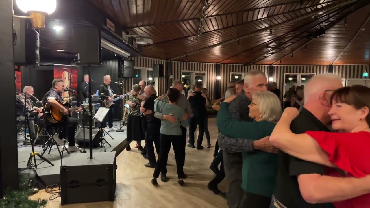Sweet Caroline-Jive på Fyren i Norrsundet 251214-1