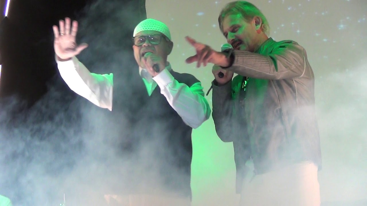 02b NIK P u  DJ ÖTZI    Ein Stern