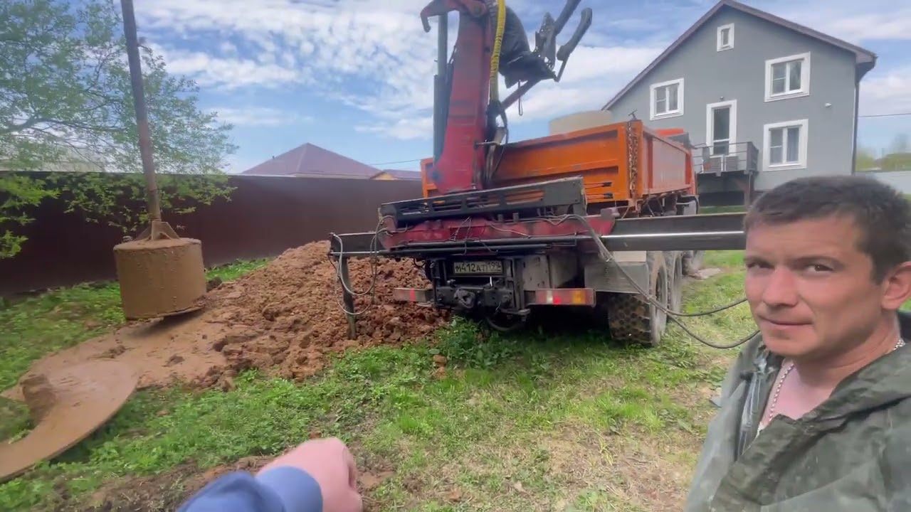Бурение колодца на плывуне ковшебуром за час 13 колец!!!!🔥🔥🔥