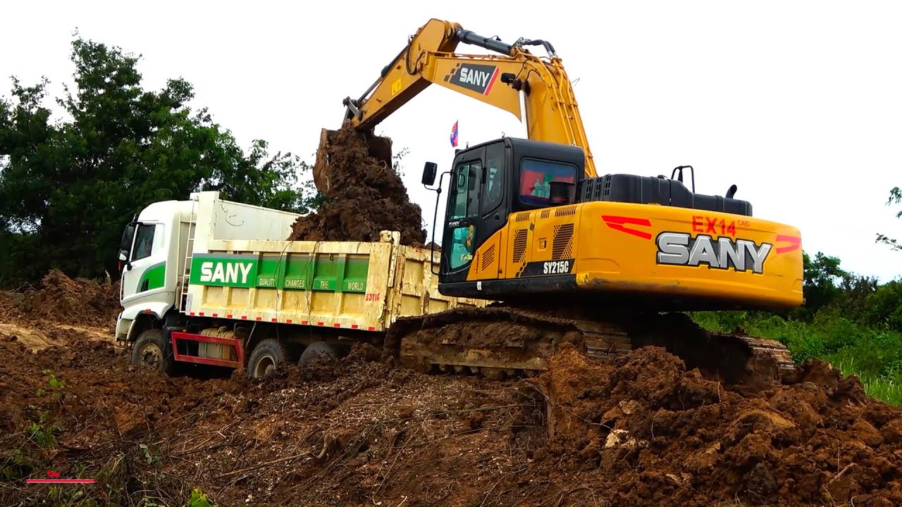Awesome Sany SY215c Excavator Dirt Loading Into Sany Dump Truck