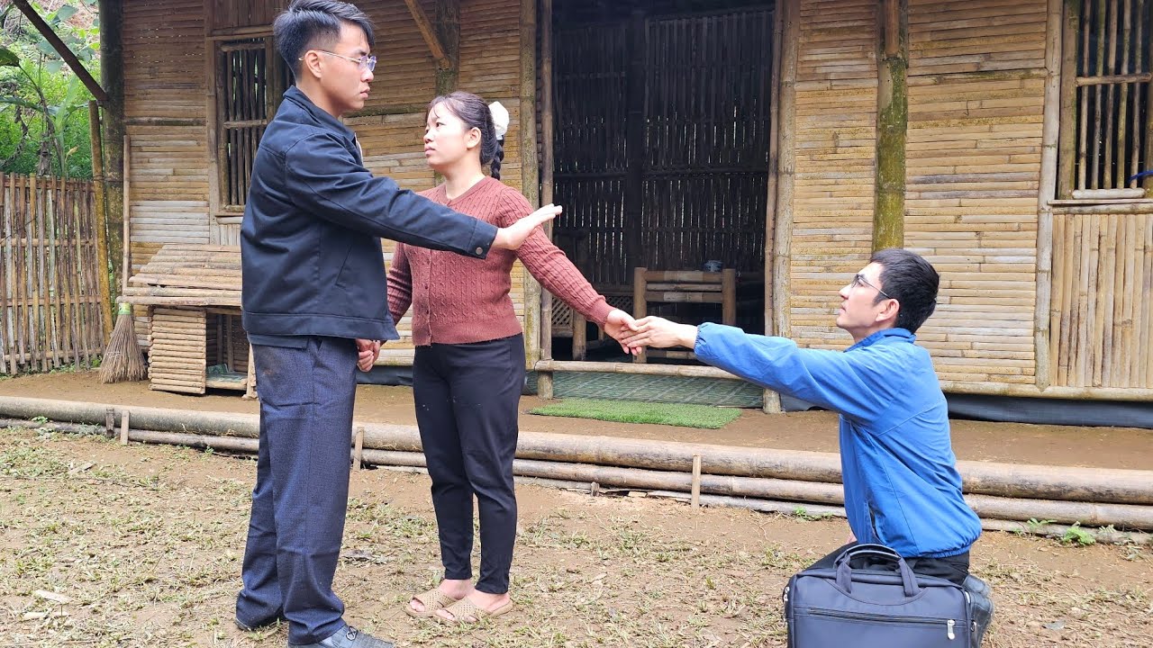 Khai wants to get back with Tieu Huyen. Does Tieu Huyen intend to get back with Khai?