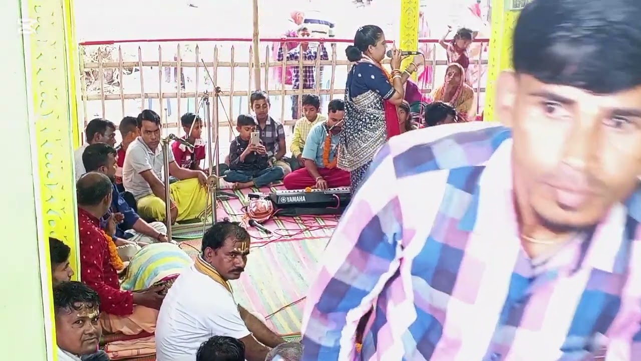 কীর্তনীয়া গীতা রানী বিশ্বাস নবীগঞ্জ হবিগঞ্জ মোবাইল ০১৭৩৫৪০৫৭৩৫